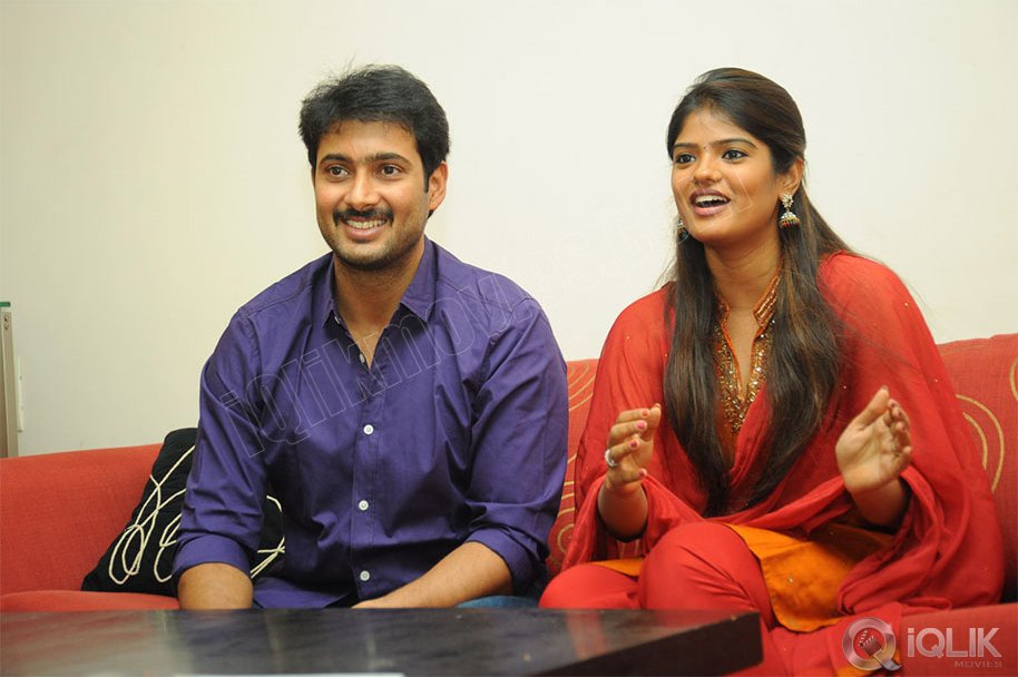 Uday-Kiran-and-wife-Vishitha-Gallery
